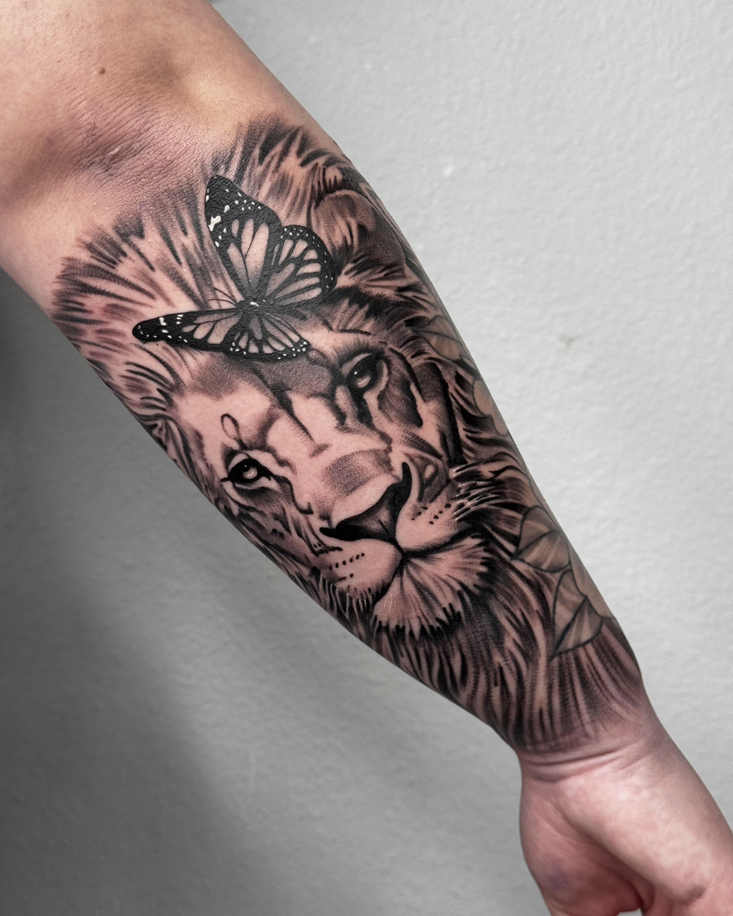 Black & Grey Realism