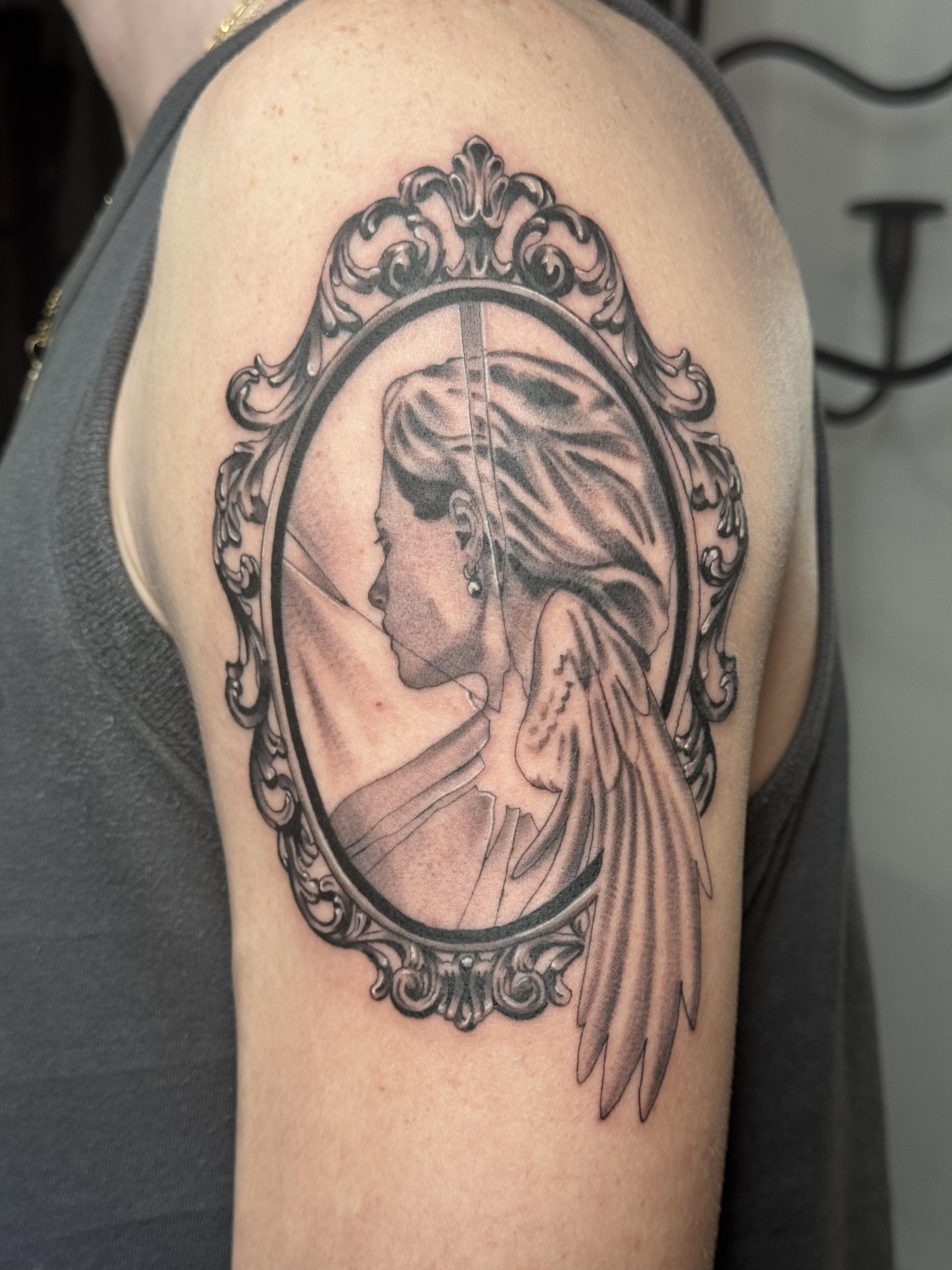 Black & Grey Realism